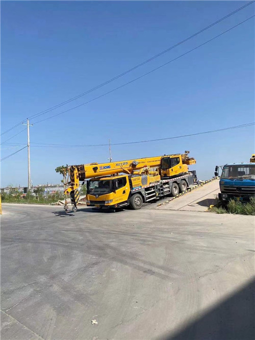 广东吊车作业时，可能会产生哪些额外收费项目？