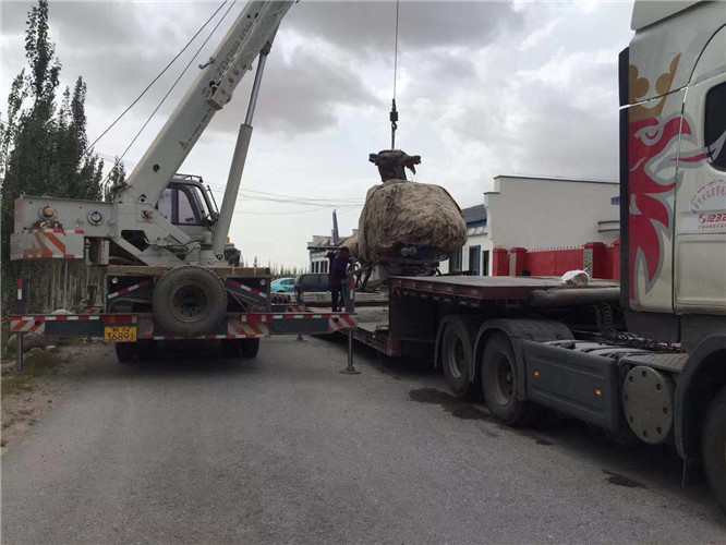 广东狭窄场地（如小区、车间）适合用哪种吊车？